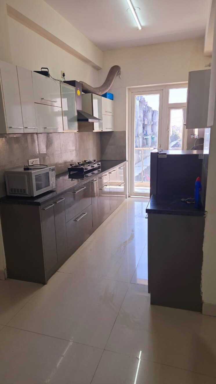 Kitchen, motiaz-royal-citi 3 Bedroom 1850 Sq.Ft. Apartment In Ambala Highway Zirakpur 9812281