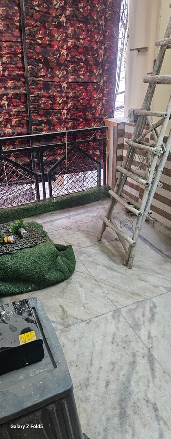 2.5 BHK Builder Floor for Sale in Om Vihar, Delhi