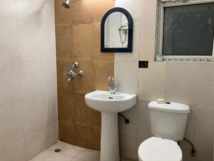 Bathroom, ats-green-ii 2 Bedroom 1140 Sq.Ft. Apartment In Sector 50 Noida 9812274