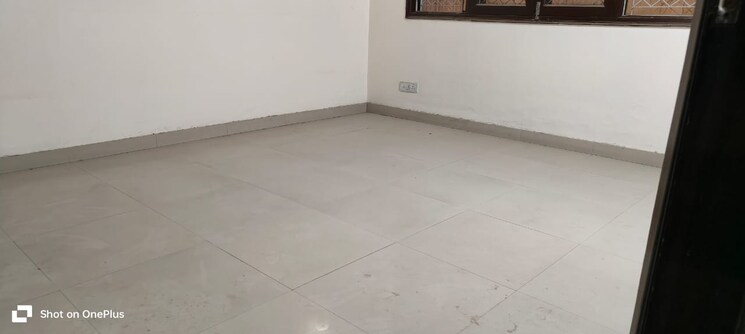 Room, tulip-mall 2 Bedroom 1450 Sq.Ft. Builder Floor In Sector 46 Noida 9812308