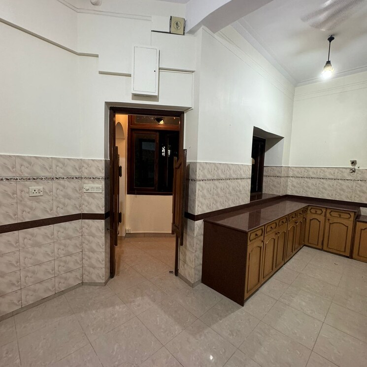 Kitchen, tardeo 4 Bedroom 3000 Sq.Ft. Apartment In Tardeo Mumbai 9812321