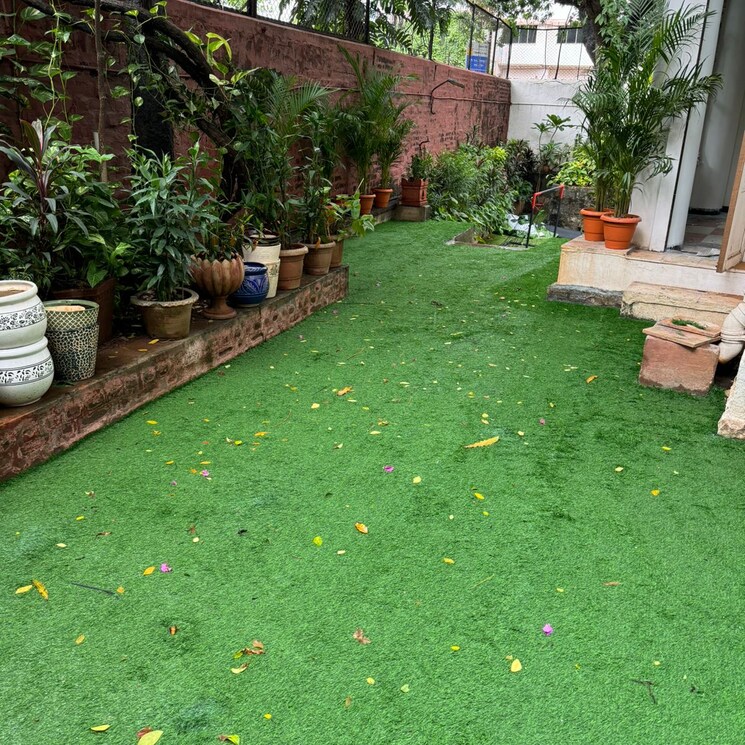 Garden, tardeo 4 Bedroom 3000 Sq.Ft. Apartment In Tardeo Mumbai 9812321