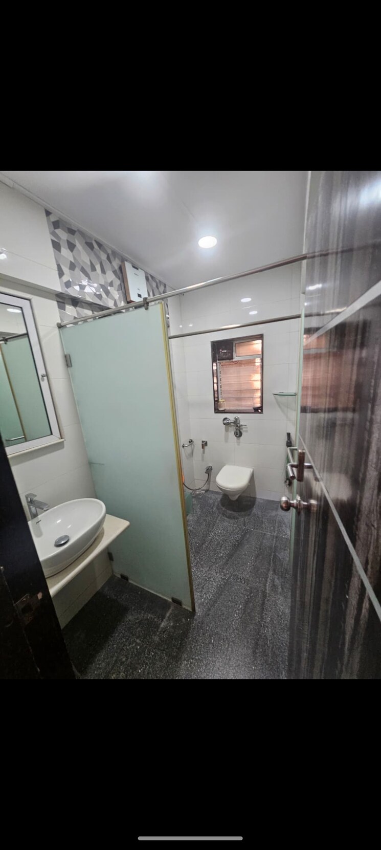 Bathroom, om-viraj-apartment 2 Bedroom 900 Sq.Ft. Apartment In Andheri West Mumbai 9812361