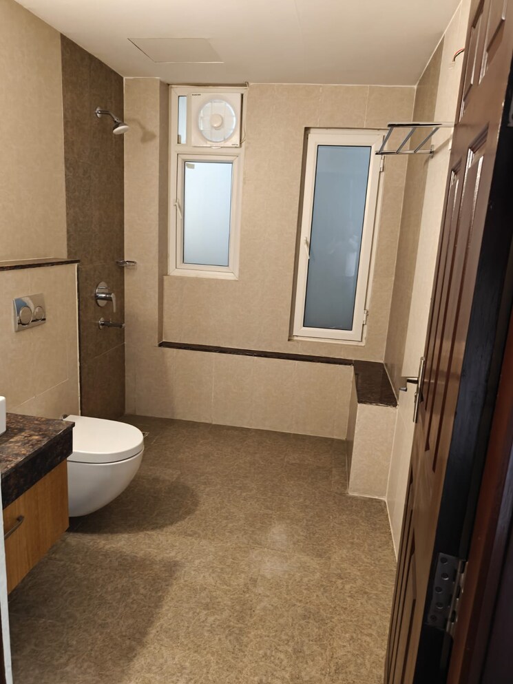 Bathroom, rwa-apartments-sector-30 2 Bedroom 1800 Sq.Ft. Independent House In Sector 30 Noida 9812348