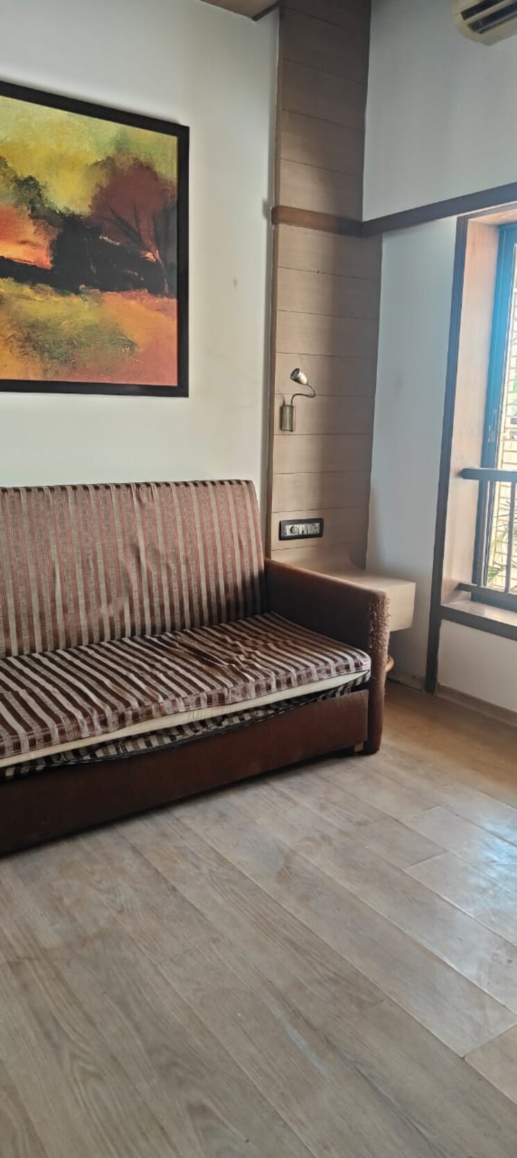 Bedroom, hiranandani-meadows 3.5 Bedroom 1345 Sq.Ft. Apartment In Manpada Thane 9812357