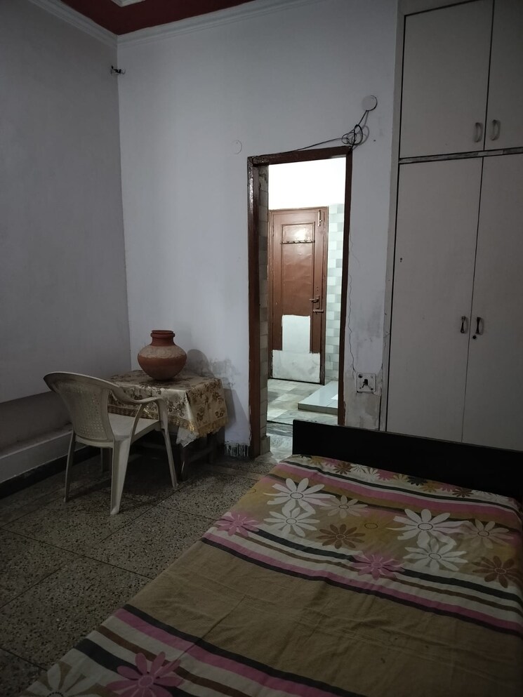 Bedroom, eldeco-ananda 3 Bedroom 1650 Sq.Ft. Builder Floor In Sector 48 Noida 9812359