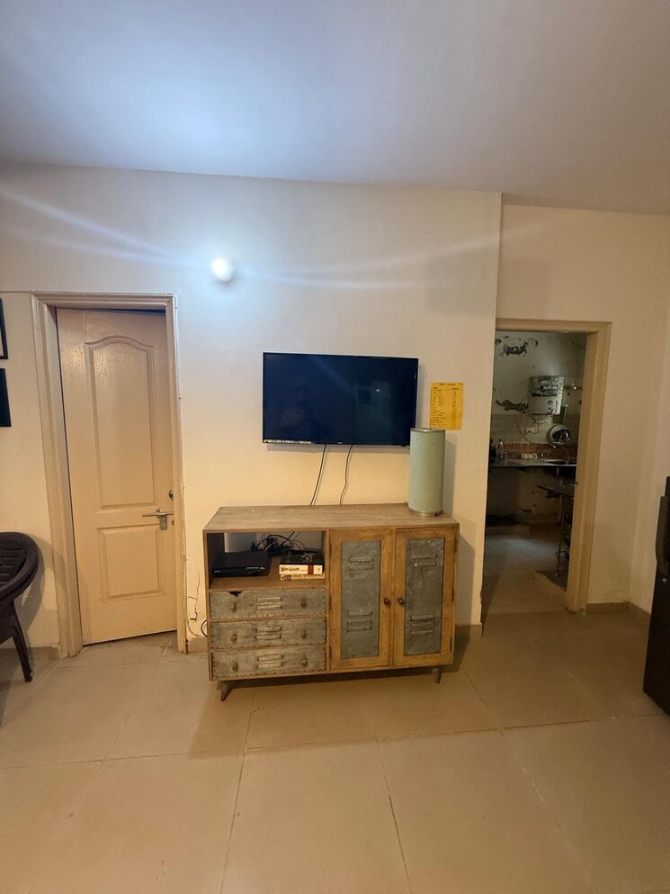 Living Room, ansal-api-luxury-floors 3 Bedroom 1500 Sq.Ft. Builder Floor In KharaR Banur Road Chandigarh 9812378