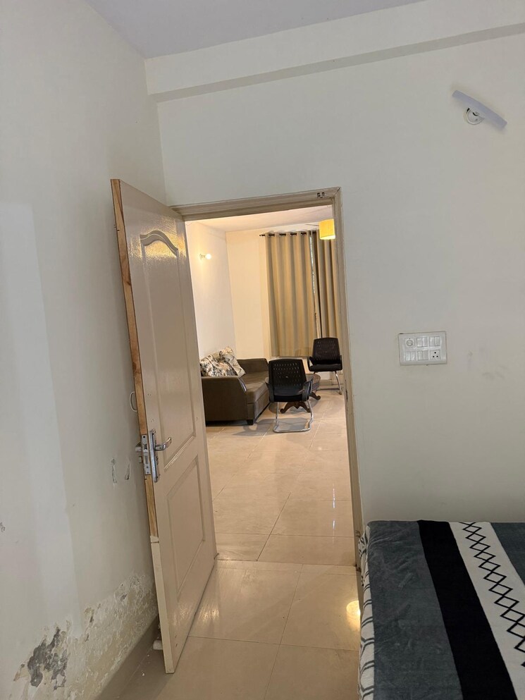 Bathroom, ansal-api-luxury-floors 3 Bedroom 1500 Sq.Ft. Builder Floor In KharaR Banur Road Chandigarh 9812378
