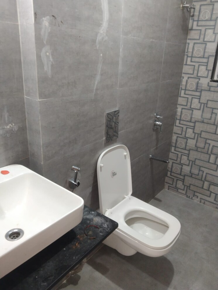 Bathroom, acme-ozone 3 Bedroom 1362 Sq.Ft. Apartment In Manpada Thane 9812407