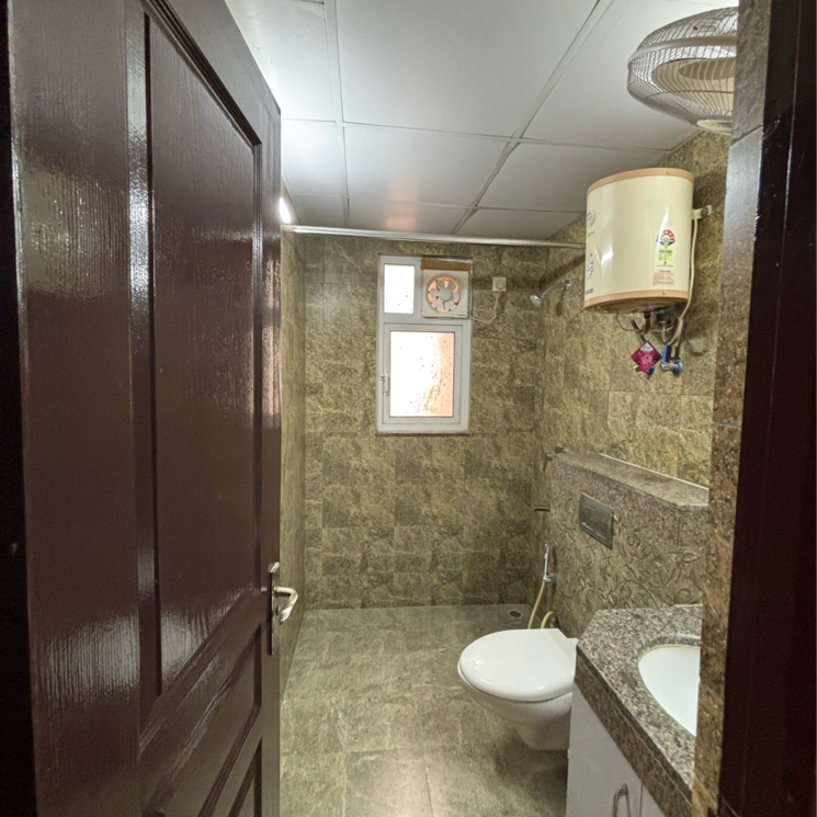 Bathroom, experion-the-heart-song 3 Bedroom 2003 Sq.Ft. Apartment In Sector 108 Gurgaon 9812388