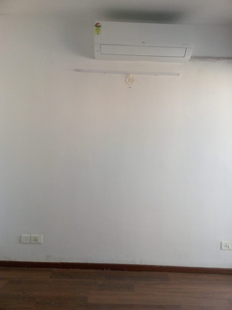 Room, urban-axis-urban-woods 2 Bedroom 1175 Sq.Ft. Apartment In Sushant Golf City Lucknow 9812463