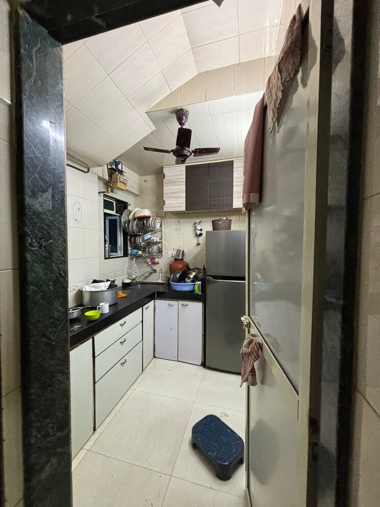 Kitchen, oberoi-realty-park-view 2 Bedroom 750 Sq.Ft. Apartment In Kandivali East Mumbai 9812476