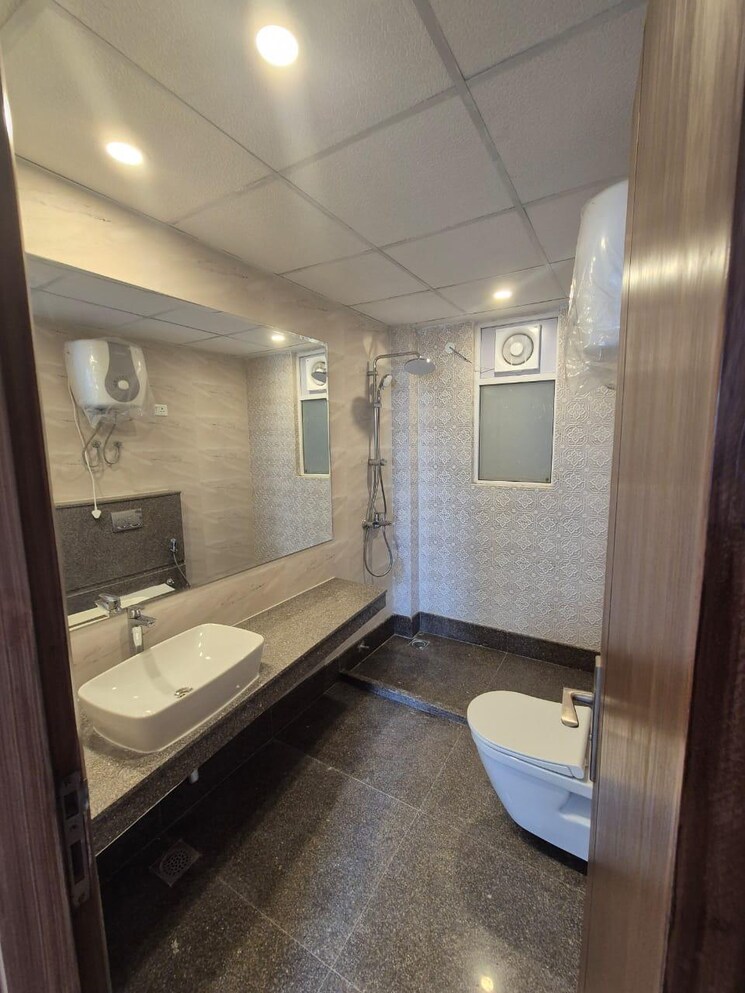 Kitchen, aba-ivy-county 3 Bedroom 1656 Sq.Ft. Apartment In Sector 75 Noida 9812489