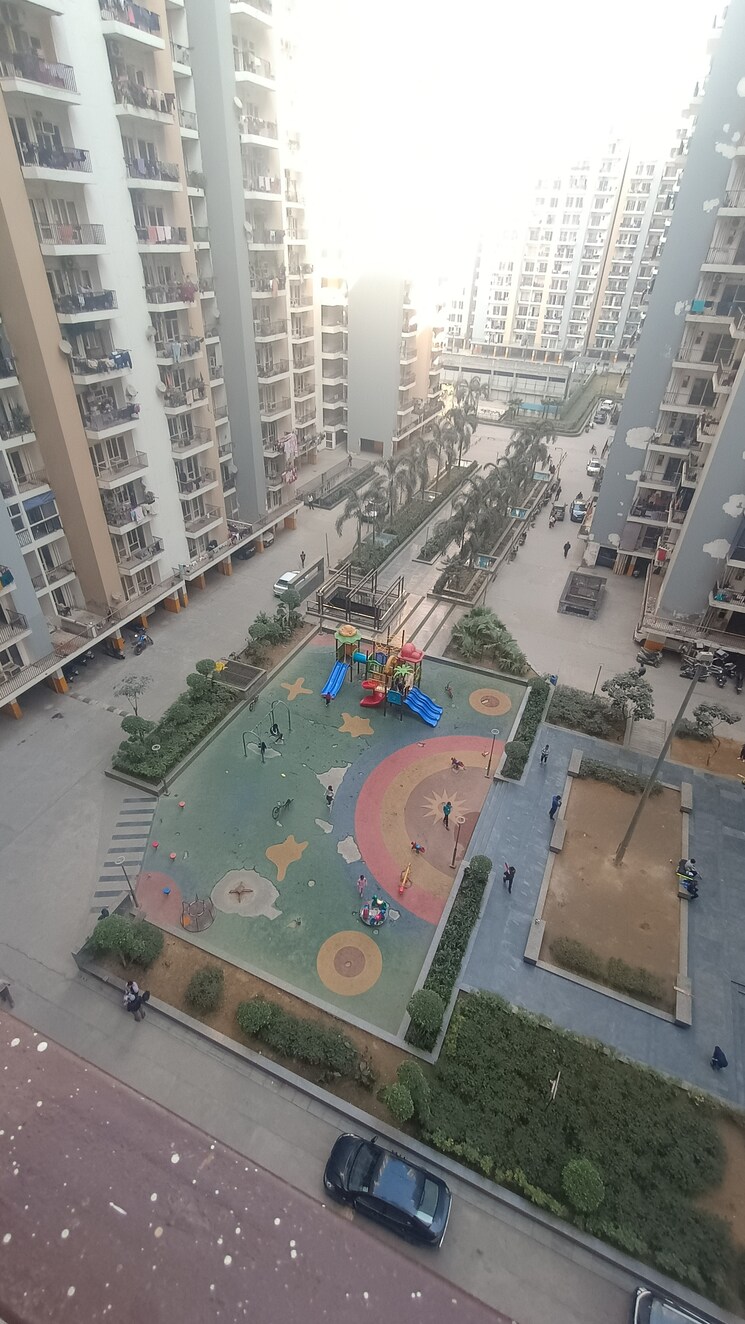 Cover Image, panchsheel-greens-ii 2 Bedroom 1350 Sq.Ft. Apartment In Sector 16 Greater Noida Greater Noida 9812568