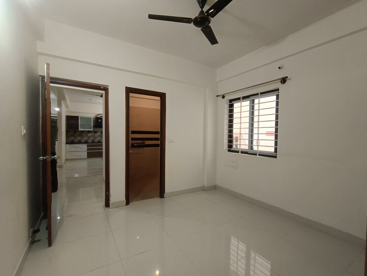 Room, hsr layout 2 Bedroom 1200 Sq.Ft. Independent House In Hsr Layout Bangalore 9812584