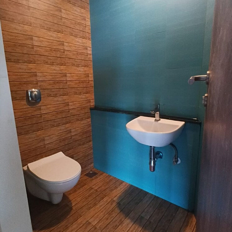 Bathroom, lodha-crown-quality-homes 1 Bedroom 354 Sq.Ft. Apartment In Saket Complex Thane 9812643