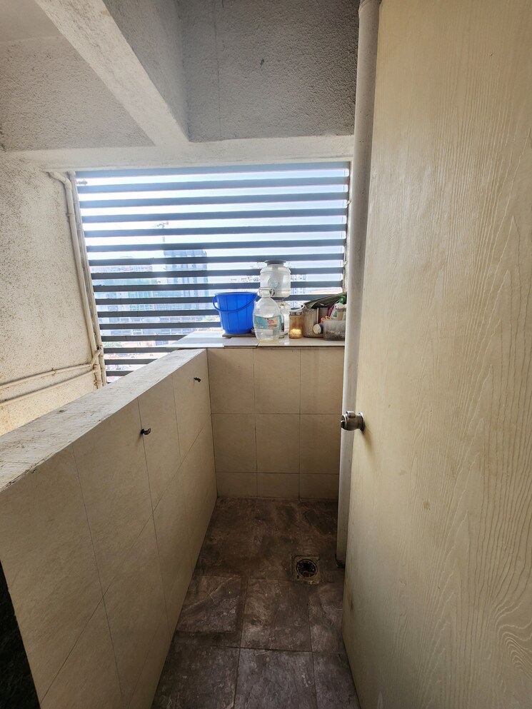 Nearby, archana-kohinoor-glory 1 Bedroom 600 Sq.Ft. Apartment In Mohammadwadi Pune 9812681