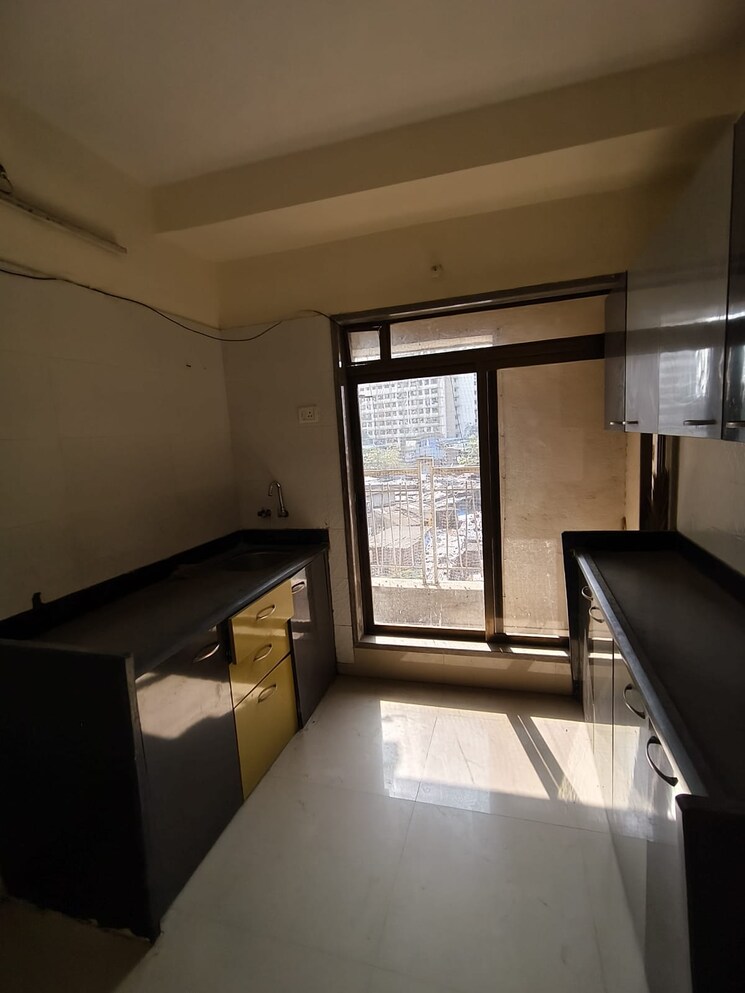 Kitchen, satellite-royale 2 Bedroom 1050 Sq.Ft. Apartment In Goregaon East Mumbai 9812688