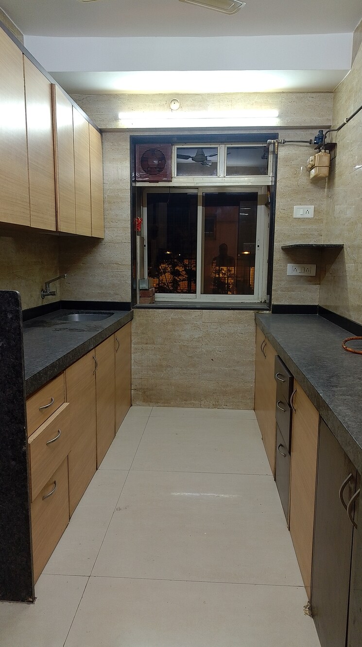 Kitchen, dosti-blossom 2 Bedroom 681 Sq.Ft. Apartment In Wadala East Mumbai 9812697