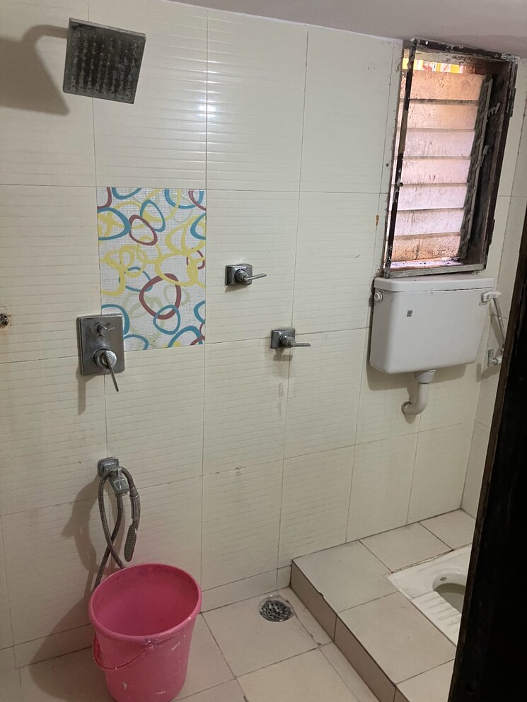 Bathroom, kalpak-estate 2 Bedroom 650 Sq.Ft. Apartment In Wadala Mumbai 9812717