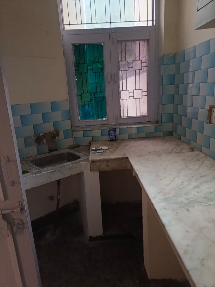 Kitchen, sector 31 2 Bedroom 1250 Sq.Ft. Independent House In Sector 31 Noida 9812754