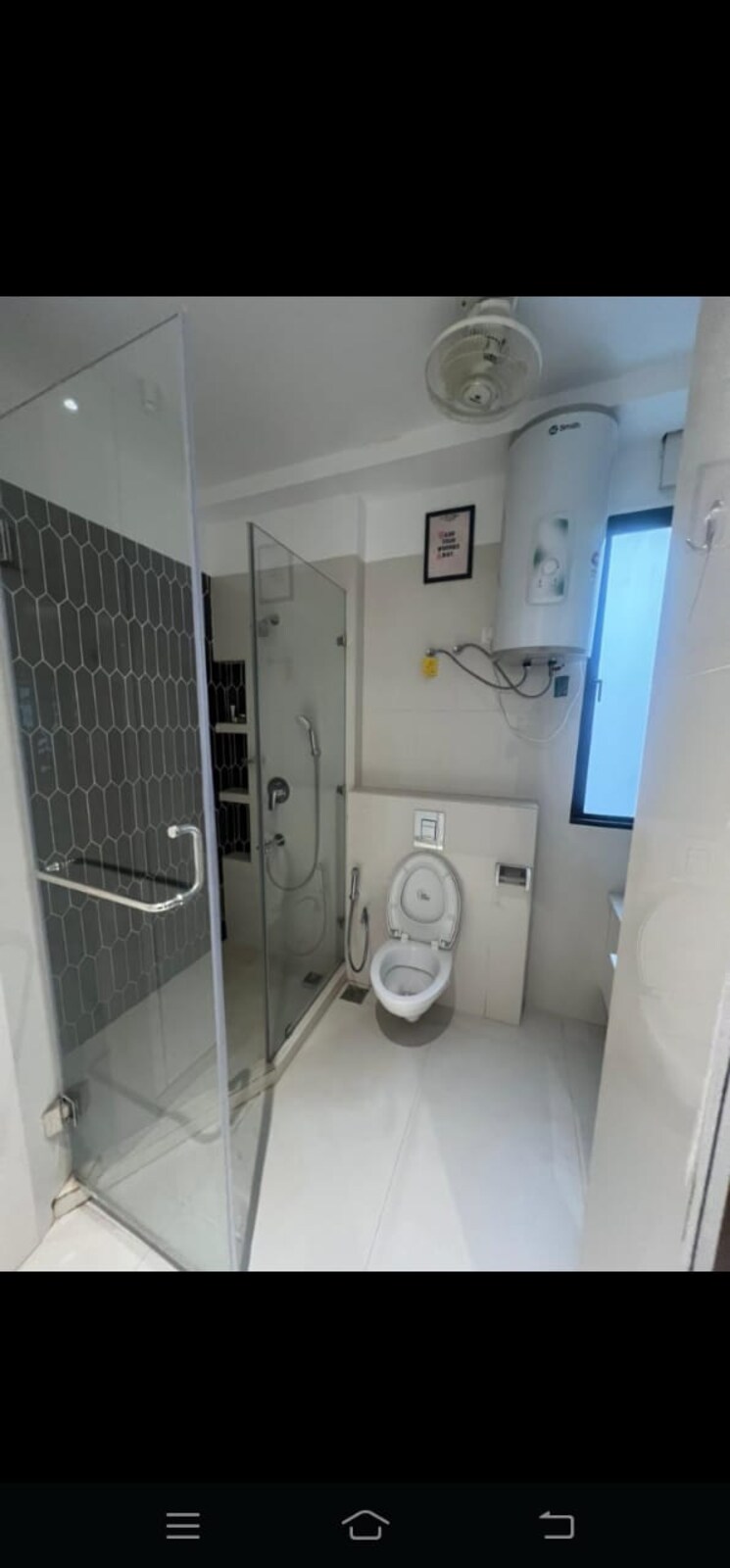 Bathroom, kailash colony 4 Bedroom 311 Sq.Yd. Builder Floor In Kailash Colony Delhi 9812808