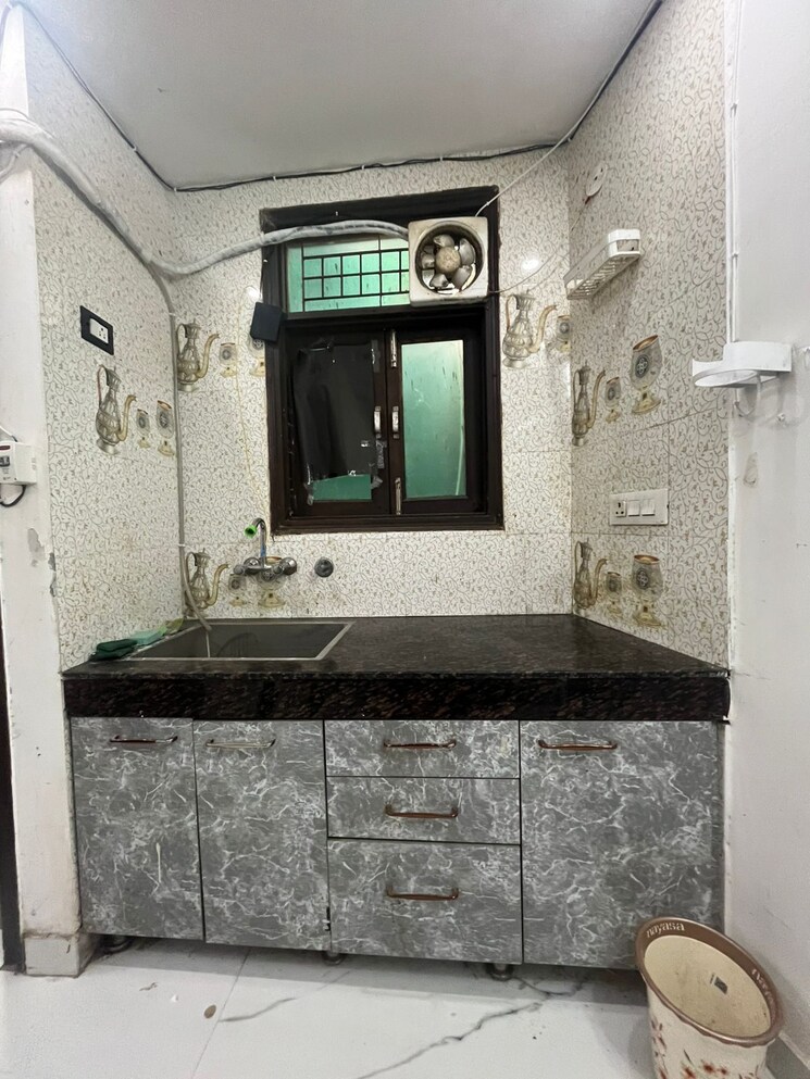 Kitchen, malviya nagar 1 RK 300 Sq.Ft. Builder Floor In Malviya Nagar Delhi 9812815