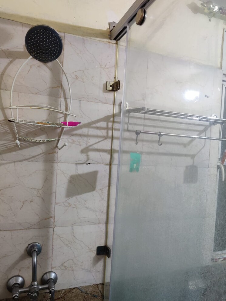 Bathroom, ncr-olympia 3 Bedroom 1450 Sq.Ft. Apartment In Sector 79 Noida 9812923