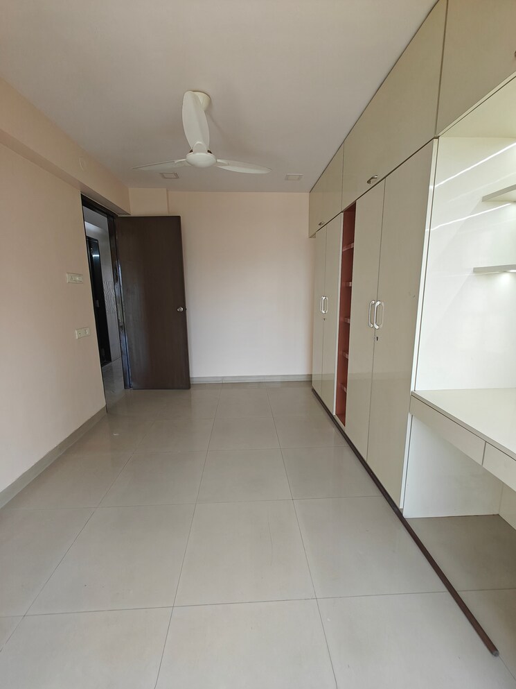 Room, rattan-icon 3 Bedroom 1665 Sq.Ft. Apartment In Seawoods Sector 50 Navi Mumbai 9812945