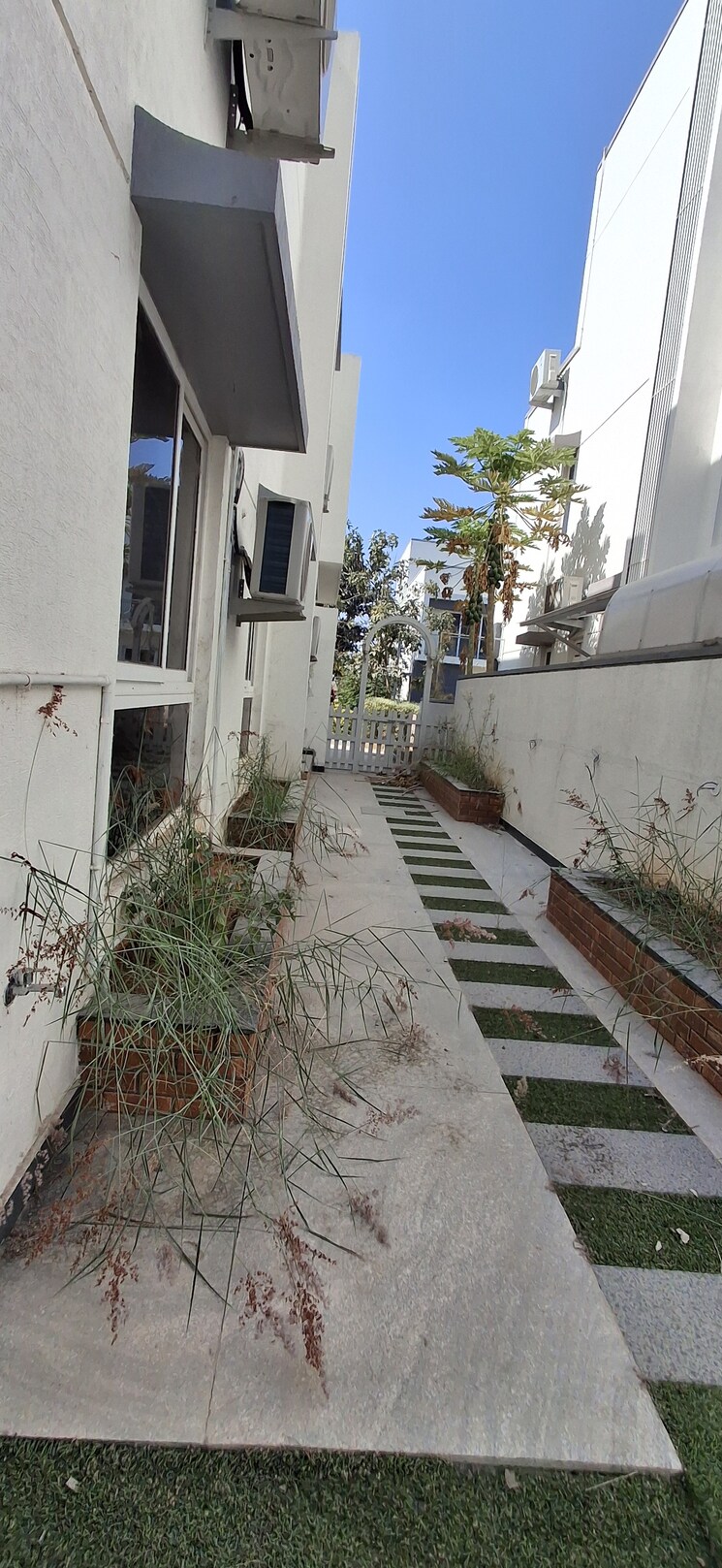 Exterior View, rajapushpa-green-dale 4 Bedroom 4011 Sq.Ft. Villa In Tellapur Hyderabad 9812947