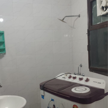 2 BHK Builder Floor for Rent in Sector 43, Gurgaon