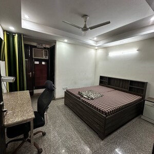 Living Room in 2 BHK Builder Floor at Sector 43 – for Rent