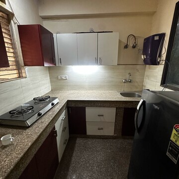 Kitchen in 2 BHK Builder Floor at Sector 43 – for Rent
