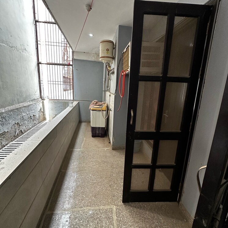 Balcony, sector 43 2 Bedroom 1800 Sq.Ft. Builder Floor In Sector 43 Gurgaon 9813000