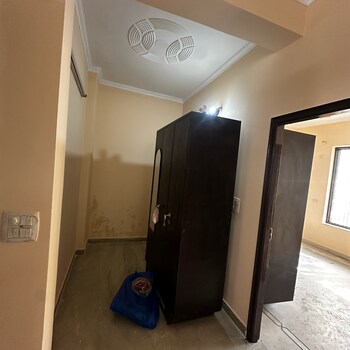 3 BHK Builder Floor for Rent in Sector 43, Gurgaon
