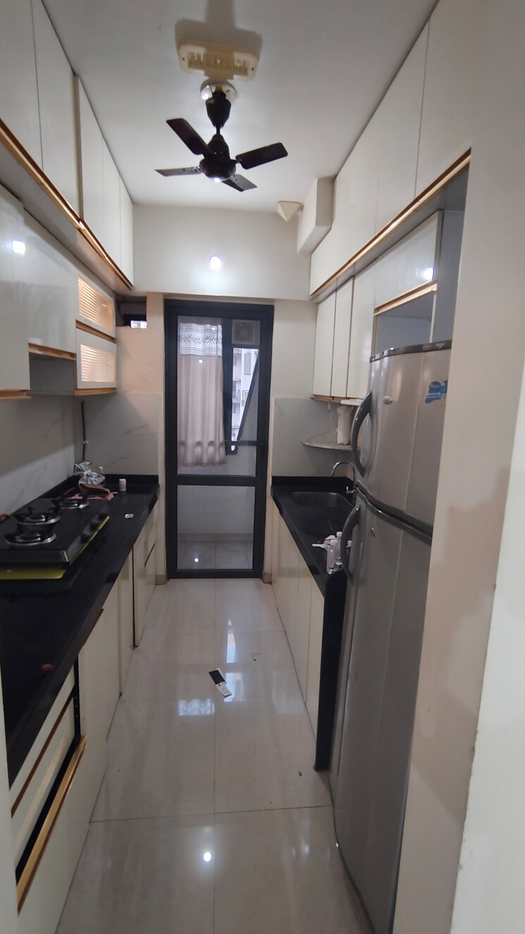 Kitchen, lodha-palava-city-lakeshore-greens 1 Bedroom 510 Sq.Ft. Apartment In Dombivli East Thane 9813152