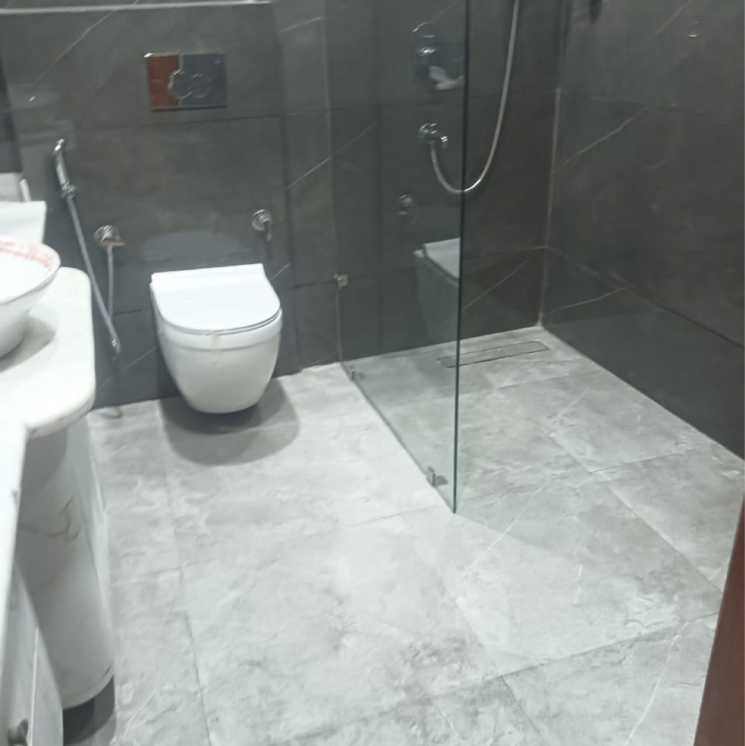 Bathroom, hauz khas 4 Bedroom 2700 Sq.Ft. Builder Floor In Hauz Khas Delhi 9813181