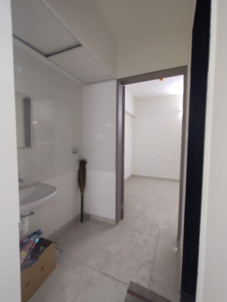 Room, paranjape-trident-towers 2 Bedroom 845 Sq.Ft. Apartment In Wakad Pune 9813248