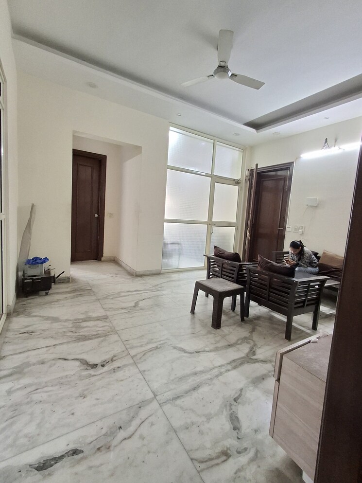 Gym, sector 23 1 RK 800 Sq.Ft. Builder Floor In Sector 23 Gurgaon 9813258