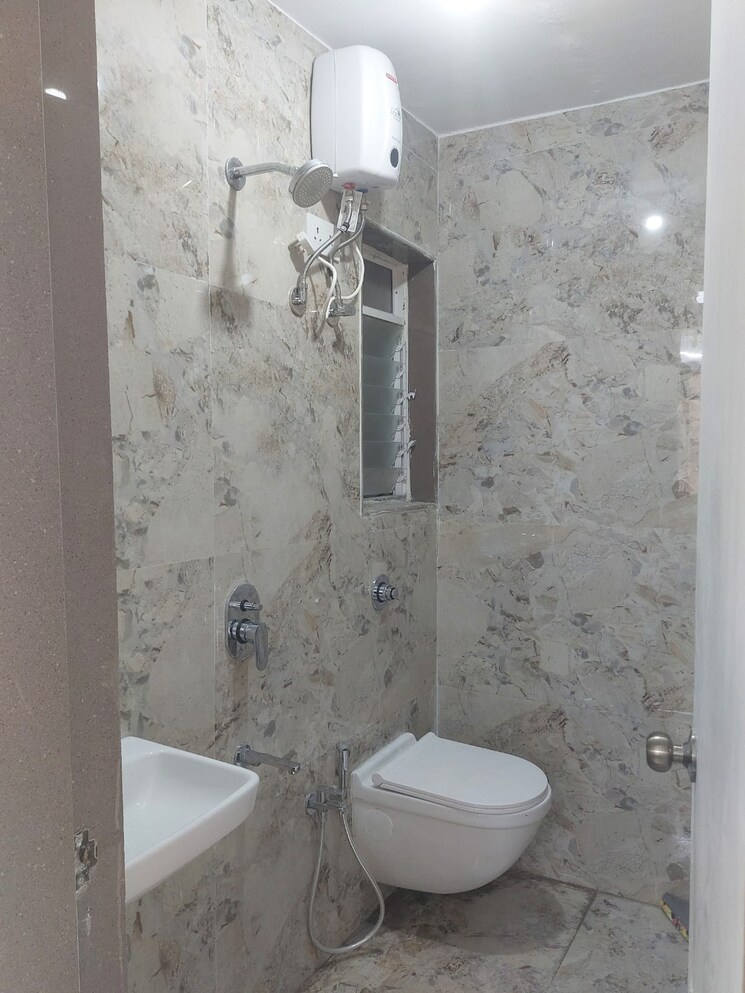Bathroom, shraddha-pearl 2 Bedroom 520 Sq.Ft. Apartment In Kannamwar Nagar Mumbai 9813242