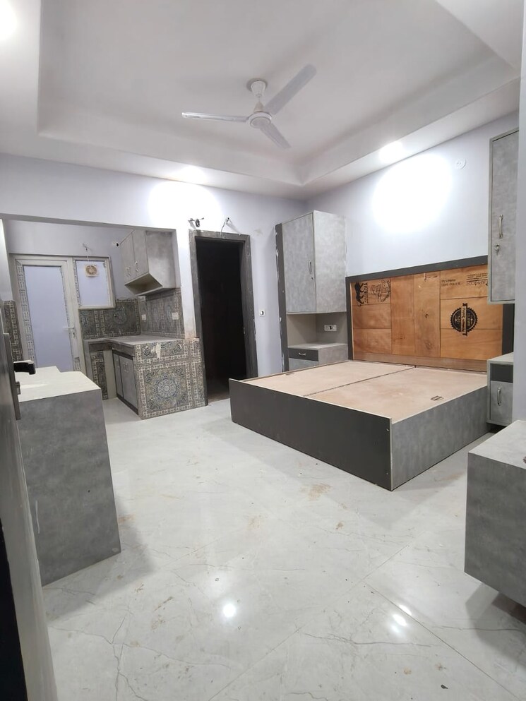 Cover Image, unitech-south-city-1 Studio 500 Sq.Ft. Builder Floor In South City 1 Gurgaon 9813269