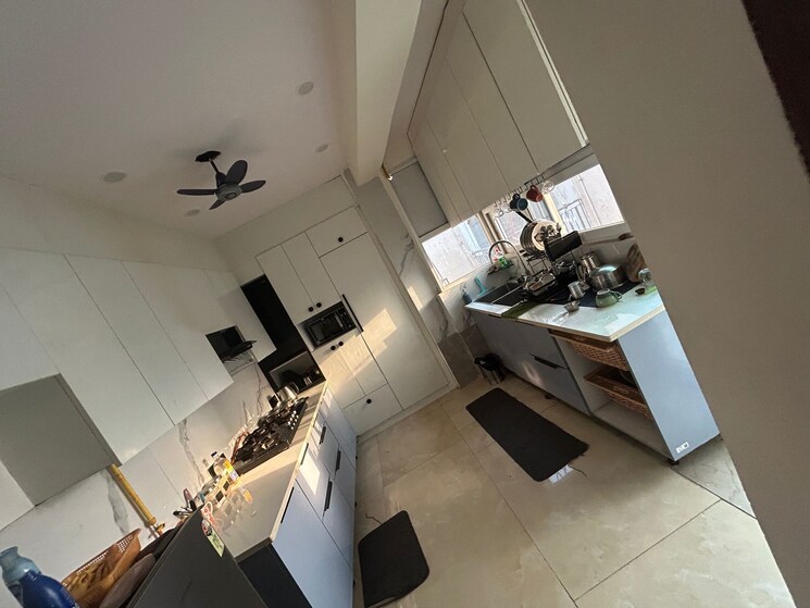 Master Bedroom, amrapali-princely-estate 3 Bedroom 2500 Sq.Ft. Independent House In Sector 76 Noida 9813274