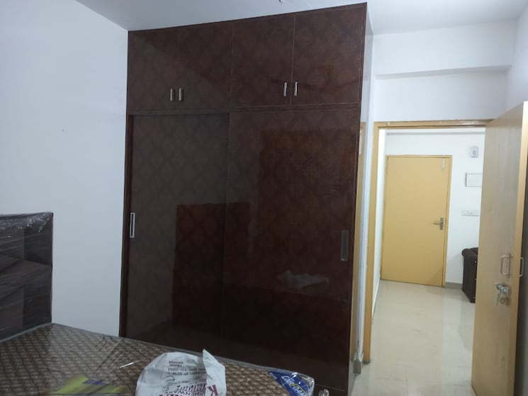 Room, sector 111 1.5 Bedroom 900 Sq.Ft. Builder Floor In Sector 111 Gurgaon 9813273