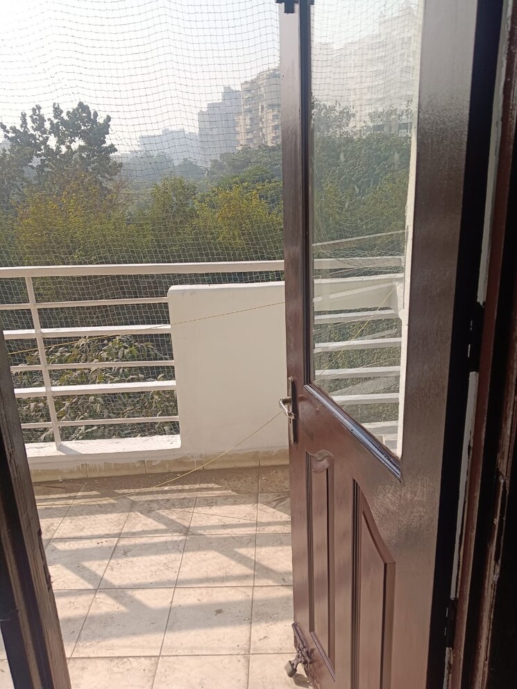 Balcony, niti khand 2 Bedroom 900 Sq.Ft. Builder Floor In Niti Khand Ghaziabad 9813275