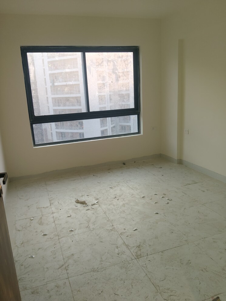 Room, one-oak-natura 2.5 Bedroom 1440 Sq.Ft. Apartment In Sushant Golf City Lucknow 9813309
