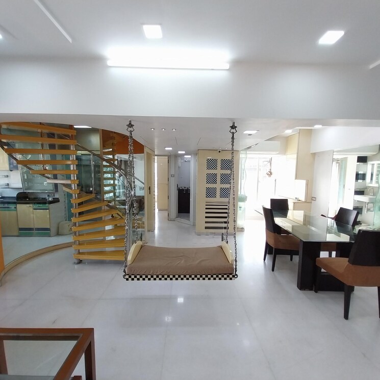 Living Room, babulnath 3 Bedroom 2000 Sq.Ft. Apartment In Babulnath Mumbai 9813366