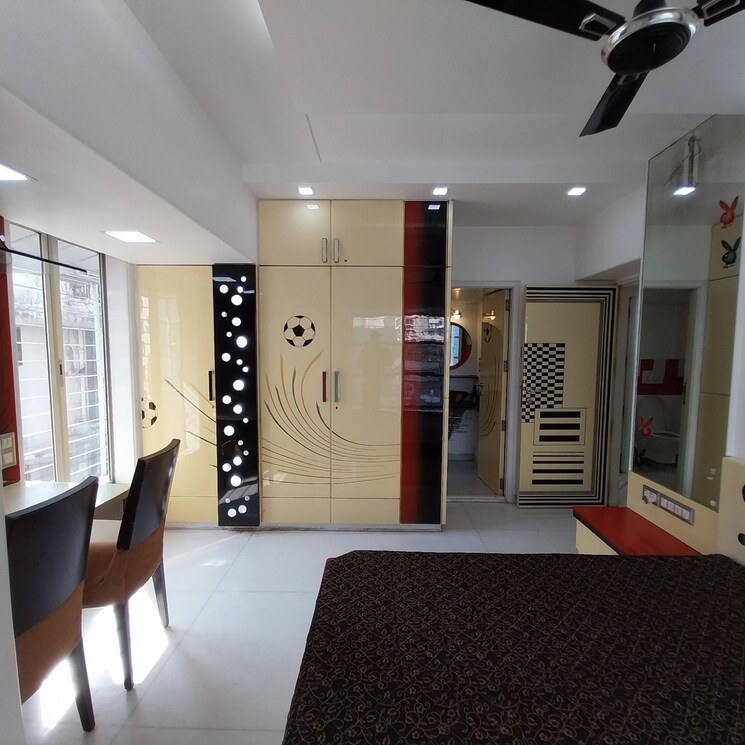 Living Room, babulnath 3 Bedroom 2000 Sq.Ft. Apartment In Babulnath Mumbai 9813366
