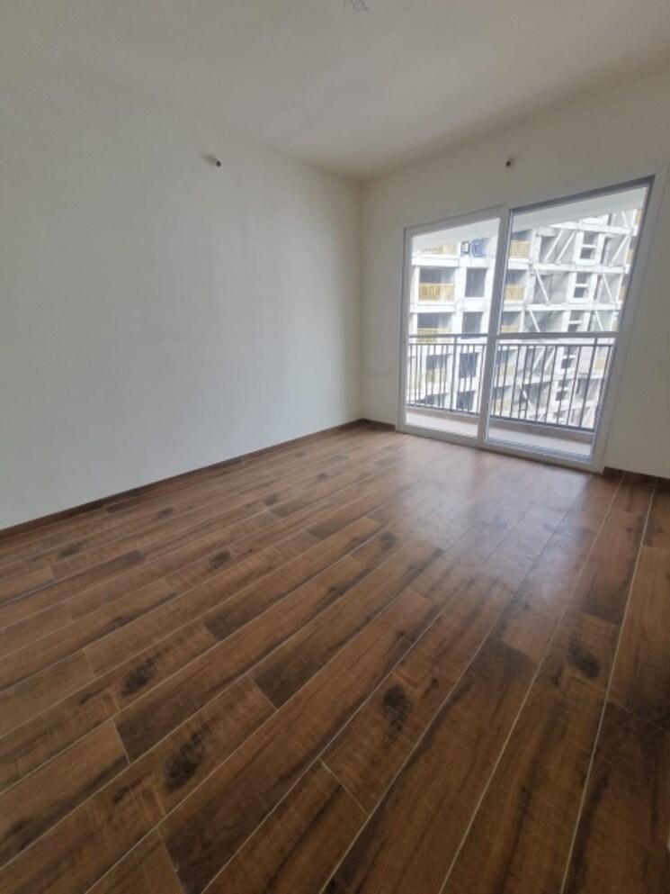 Room, unique-k-town 4 Bedroom 1500 Sq.Ft. Apartment In Kiwale Pune 9813439