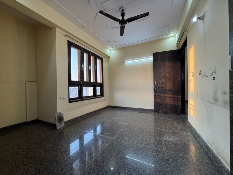 Living Room, chattarpur 2 Bedroom 950 Sq.Ft. Builder Floor In Chattarpur Delhi 9813443