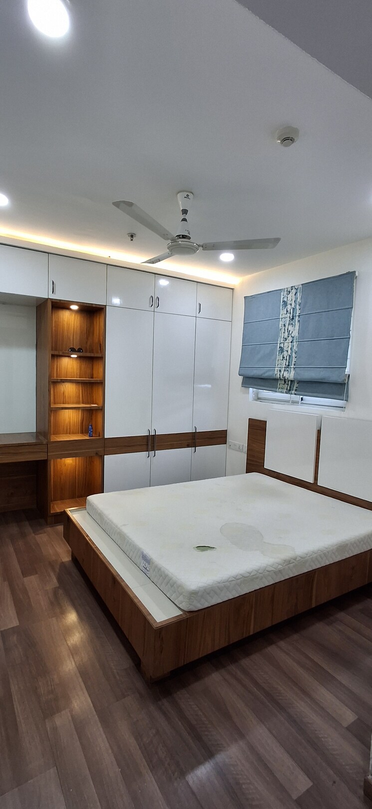 Cover Image, golf-edge 4 Bedroom 3410 Sq.Ft. Apartment In Gachibowli Hyderabad 9813536